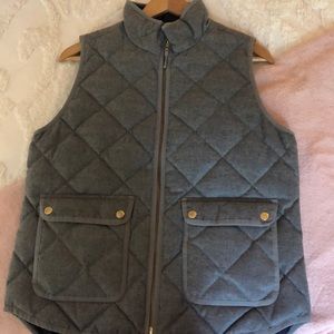 JCREW grey quilted vest